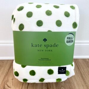 KATE SPADE Green Polka Dot Plush Blanket QUEEN